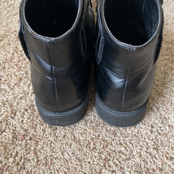 Unlisted A Kenneth Cole Production Boots - Picture 4 of 7